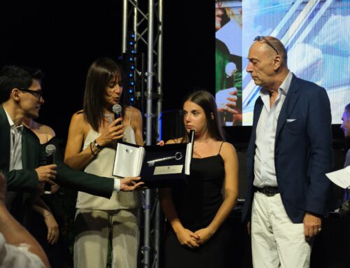 Alassio ricorda Paolo Pininfarina: consegnate le Chiavi della Città a Ilaria Chionetti Pininfarina durante il Festival Ligyes