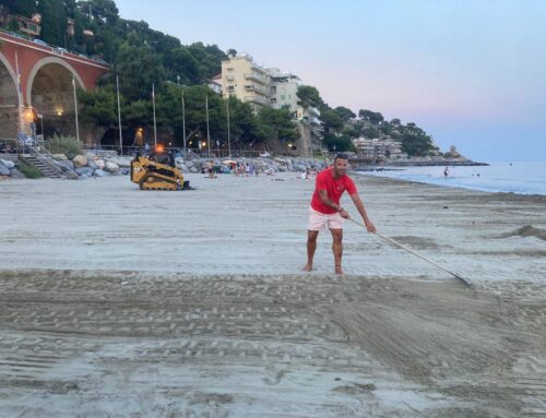 Alassio: Comune e Associazione Bagni Marini uniti per la pulizia straordinaria del litorale