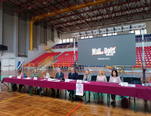 Wall of Dolls: ad Alassio l’incontro con gli studenti per la prevenzione della violenza di genere