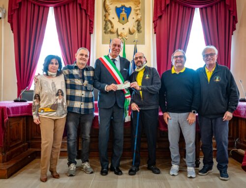 L’Associazione Amici di Padre Hermann ha consegnato ad AIRC l’assegno con il ricavato raccolto dall’Associazione nella serata conclusiva di “Alassio in Rosa per Alessia”